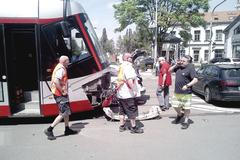 Karlín / Nehoda / Tramvaje / 31. 5. 2019