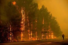 Fotogalerie / Lesní požár v Kalifornii / ČTK / 8