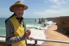 David Vávra v Austrálii a zemi Pána prstenů. Nové Šumné stopy odhalí Čechy v exilu