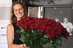 Vondroušová: Dochází mi, že je to neskutečné. Gratulace od Mareše ji vyvedla z míry