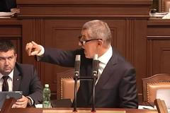 Andrej Babiš ve střetu s Miroslavem Kalouskem v Poslanecké sněmovně