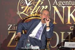 Zeman: Za prohru ČSSD může nevýrazný Poc a odvolání Staňka