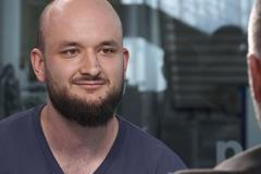 Pokáč: Muziku dělám, aby bavila mě. Tvůrčí krizi mám pořád, rád poslouchám sám sebe