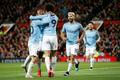 31. kolo anglické fotbalové ligy 2018/19, Manchester United - Manchester City: Fotbalisté City oslavují vstřelený gól.