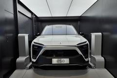 čínská auta v Šanghaji