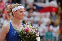 Tenistka Lucie Šafářová při rozlučce s fedcupovou kariérou proti Kanadě