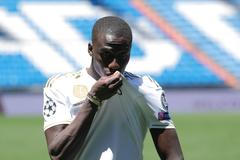 Přišel o otce, byl na vozíčku, znovu se učil chodit. To je příběh posily Realu Madrid Ferlanda Mendy