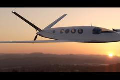 Elektrické letadlo Alice doletí až 1200 kilometrů. Izraelci ho představili na aerosalonu u Paříže