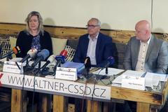 Veronika Altnerová, Václav Veselý a Patrik Altner