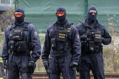 Policie, policisté, ilustrační foto