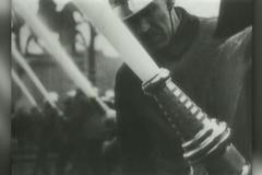 Hasiči cvičili u Notre-Dame ve 20. a 30. letech. Hadice na střechu nedostříkly