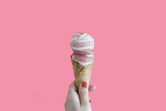 Sony World Photography Awards, nominace v kategoriích Zátiší, Objev a Kreativní