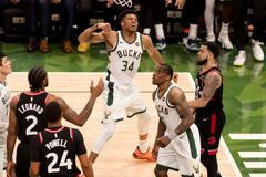 NBA, Milwaukee Bucks (Janis Adetokunbo)