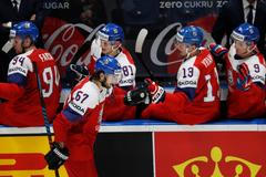 Michael Frolík slaví v zápase Česko - Itálie na MS 2019