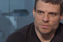 Mise v Jemenu? Noční můra, mají nové silnice, ale kolem je válka, říká Šebek