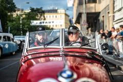 1000 mil československých