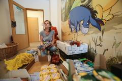 Potravinová banka Ústí nad Labem - rozdávání pomoci z Makro a Globus v Klokánku a Azylovém domě pro matky s dětmi