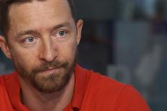 Z těla mu vypadávaly kosti: Chtěl jsem se zabít, víc než opiáty mi pomáhala fotka rodiny