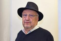 Ladislav Vostárek / Katapult / Rok 2011 / Economia