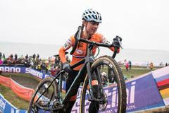 Nizozemská cyklokrosařka Denise Betsemaová