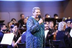 Dětský romský sbor Čhavorenge a Ida Kelarová - koncert na Den Romů v Rudolfinu