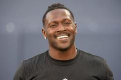 NFL: Preseason-Green Bay Packers at Oakland Raiders