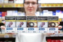 Cigarety, výstražné obrázky, rakovina, tabák, kouření může zabíjet - ilustrační foto