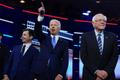 Demokratičtí kandidáti na prezidenta. Zleva Pete Buttigieg, Joe Biden a Bernie Sanders.