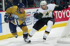 Greg Johnson a Martin Škoula