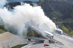 Požár kamionu v Rakousku, ilustrační foto.