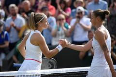 Karolína Muchová a Karolína Plíšková po v osmifinále Wimbledonu 2019