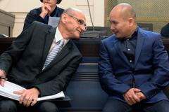 Ivan Elischer, Nguyen Quoc Hung