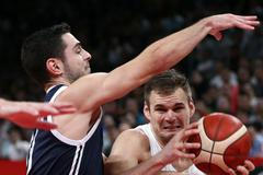 Střelec Bohačík, sebevědomý Satoranský i emotivní Ginzburg. Tak Češi bojovali s Řeky