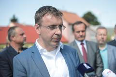 Andrej Babiš, Richard Brabec, ovce a vypouštění syslů - Vladimír Kremlík