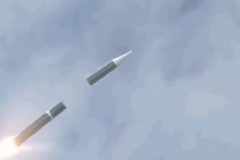 Čína - testování balistické střely