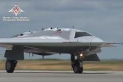 První let nového těžkého bezpilotního letounu Ochotnik