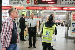 Oprava kolejnic metra mezi stanicemi Pražského povstání a Florenc