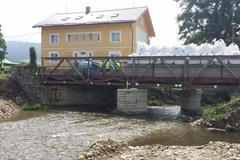 Zátěžová zkouška mostu