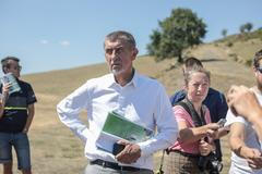 Andrej Babiš, Richard Brabec, ovce a vypouštění syslů