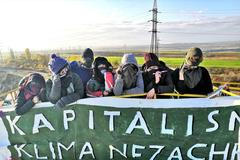 Aktivisté na Mostecku protestují proti těžbě uhlí