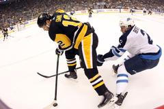 NHL: Winnipeg Jets at Pittsburgh Penguins