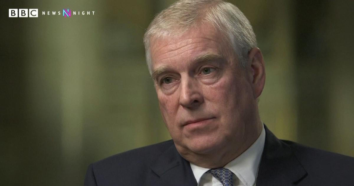 Policie zadržela bývalého prince Andrewa. Měl poskytovat důvěrné informace Epsteinovi