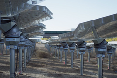 Gatesův start-up vyvinul supervýkonnou solární pec. Sní o těžkém průmyslu bez emisí