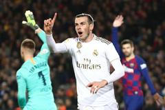 Gareth Bale v zápase s Barcelonou (podzim 2019)