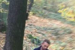 Policisté hledají muže, který se opakovaně uspokojuje na veřejnosti