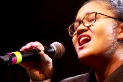 Vzpomínky na brutalitu a zaplněné Václavské náměstí.