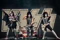 Kiss