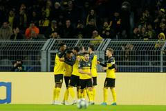 Jadon Sancho slaví gól v zápase LM Borussia Dortmund - Slavia