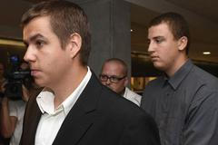 Fotbaloví chuligáni.