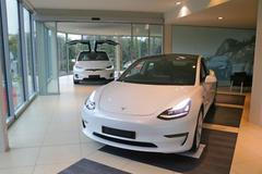 Tesla Store v Česku